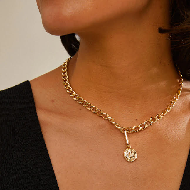 CHARM pendentif de lune - plaqué or