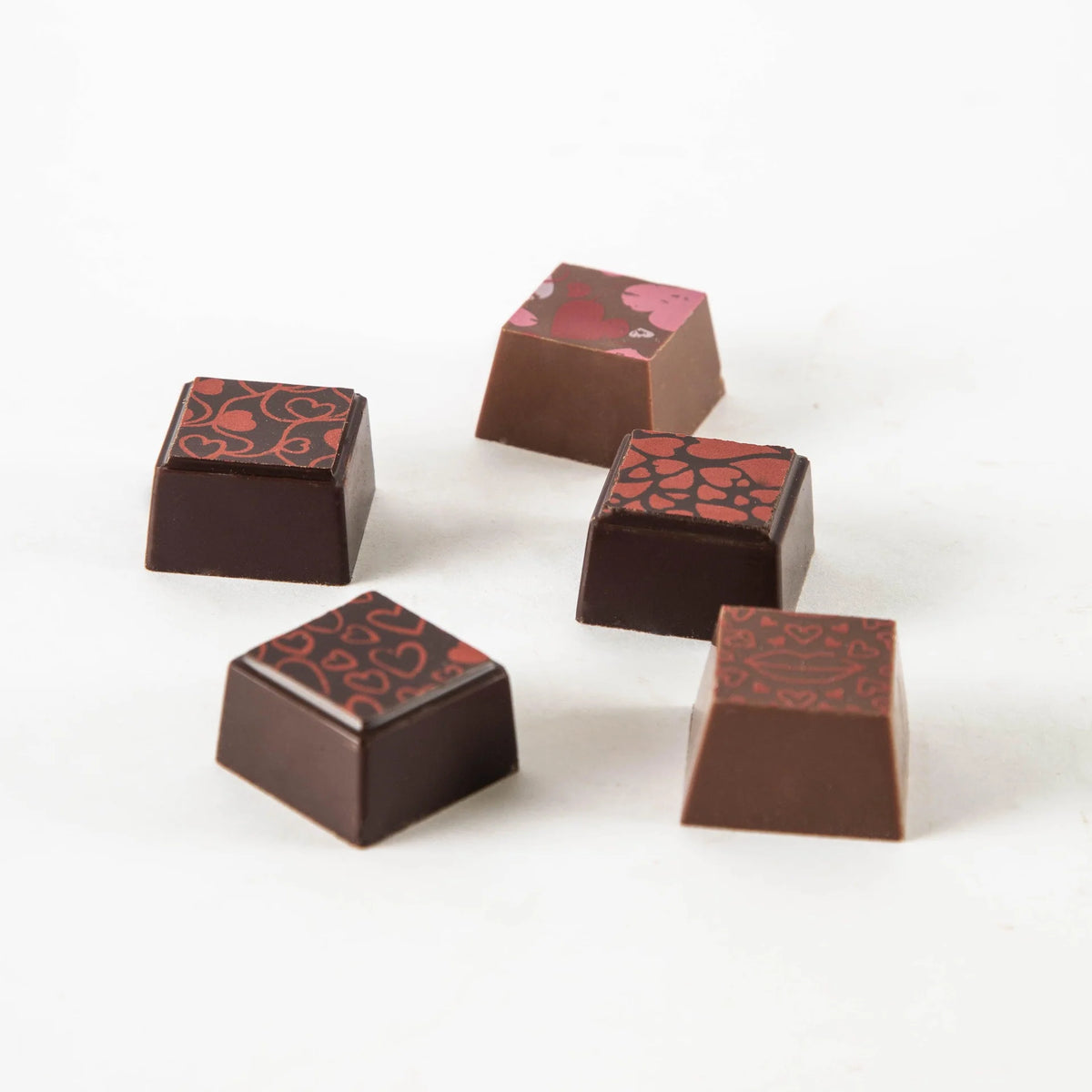 5 morceaux de chocolat de St-Valentin - Couleur Chocolat