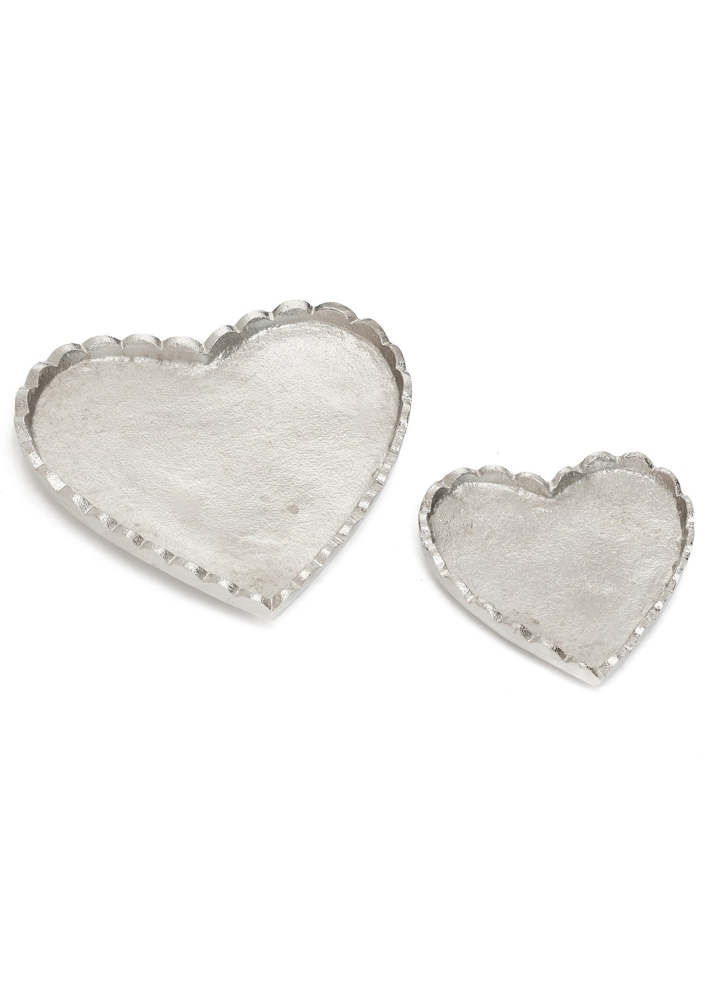 Decorative heart-shaped aluminum plate