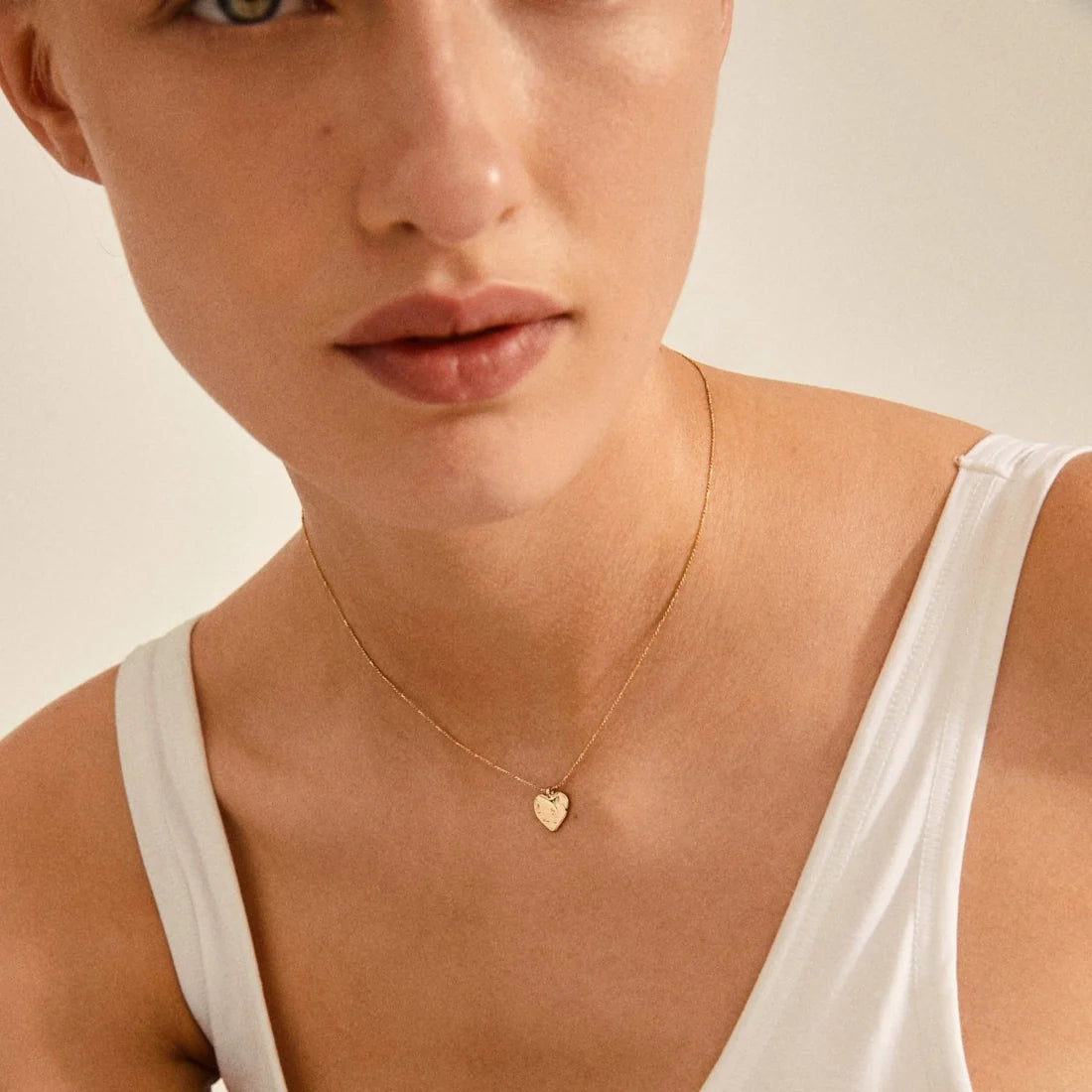 Sophia Pilgrim Necklace - Hammered Heart