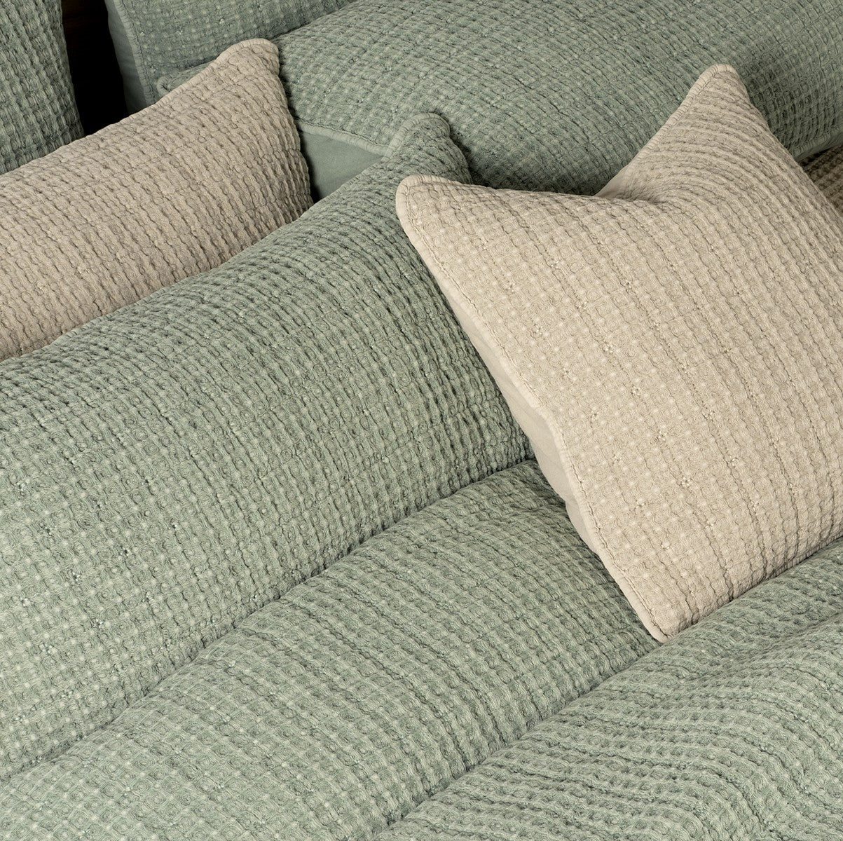 Spirit-Natural quilted cotton bedspread