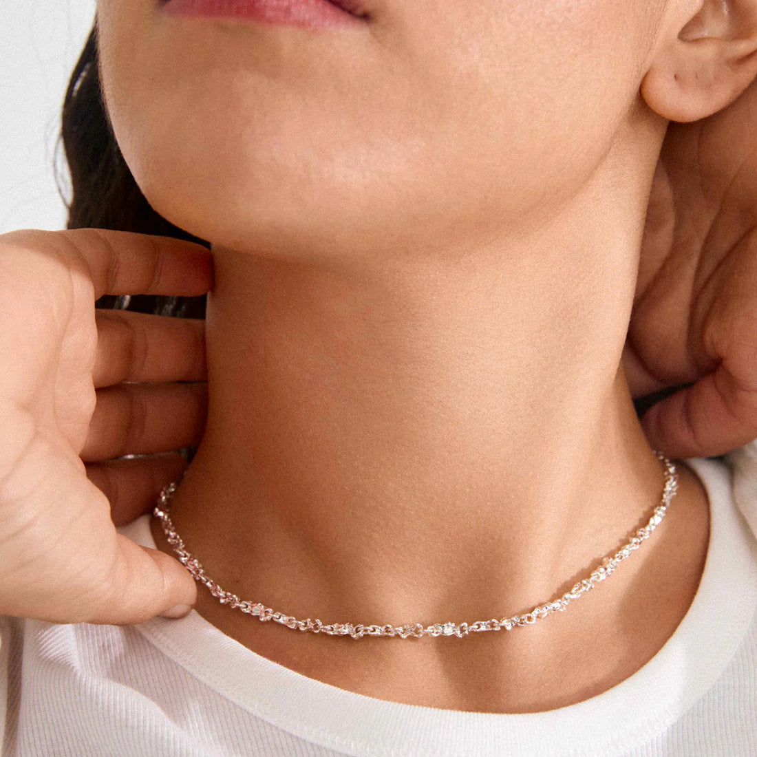 NOVA Textured necklace