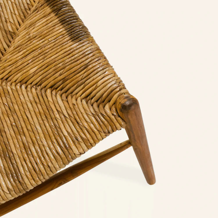 WISHBONE chair in teak and banana bark - Crusoë