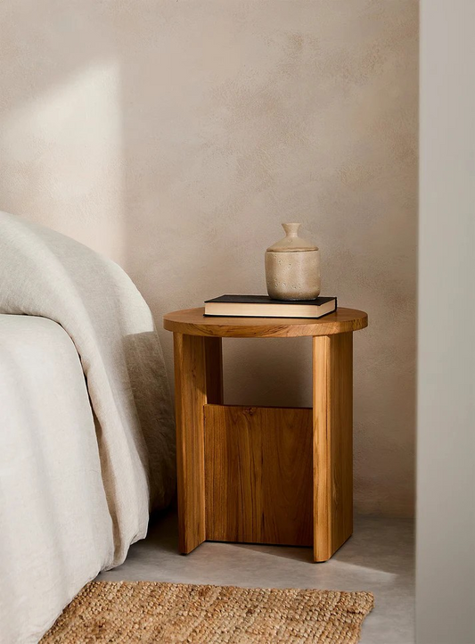 Nika teak stool - Crusoë