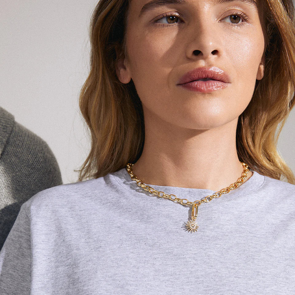 CHARM pendentif soleil en cristal recyclé - plaqué or