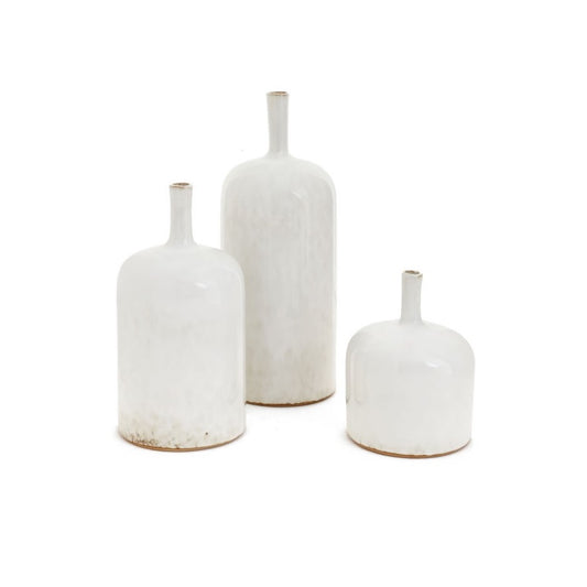 Vase blanc avec dessous cuivré
