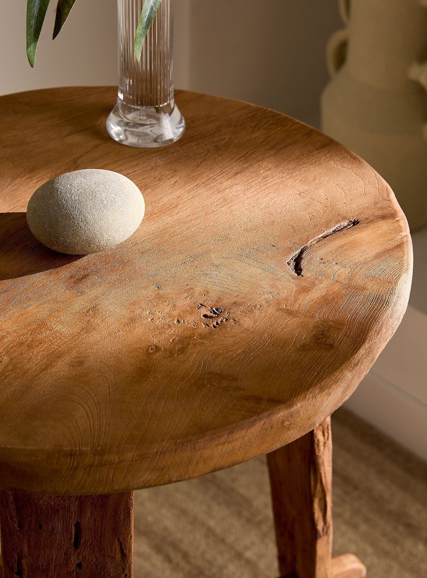 Table d'appoint Rembrandt en teck recyclé - Crusoë