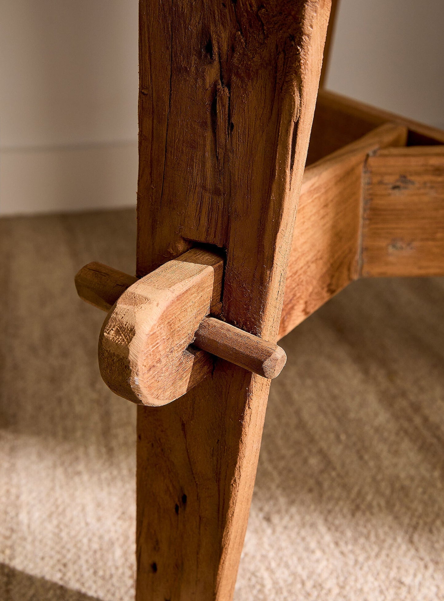 Table d'appoint Rembrandt en teck recyclé - Crusoë