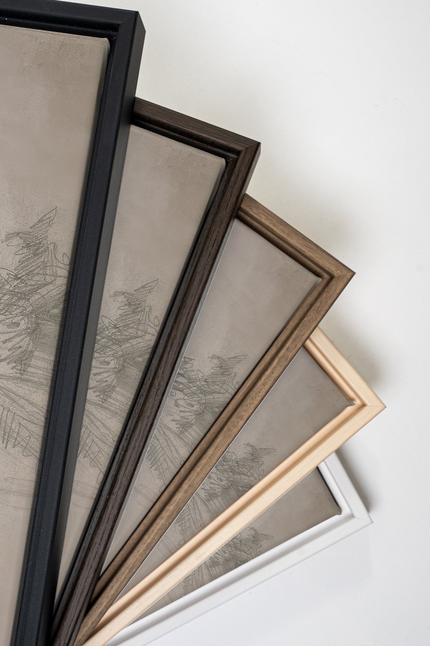 SHADOWED HOUSE, Oeuvre sur toile étirée