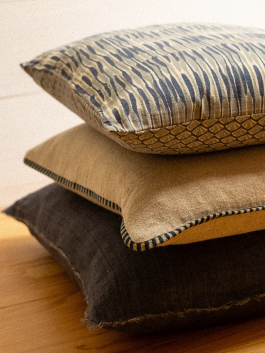 Coussin en lin Clive Honfleur - Indigo