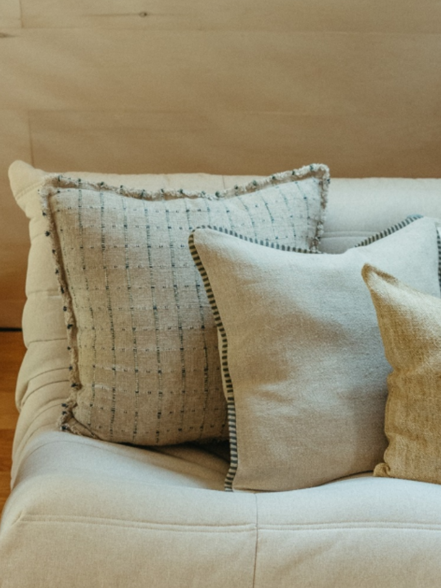 Fine striped linen cushion - Natural