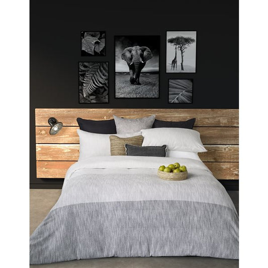 Fleetwood - Chevron Patterned Duvet Cover Set