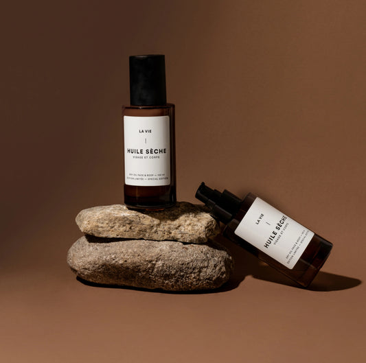 Dry oil for face and body