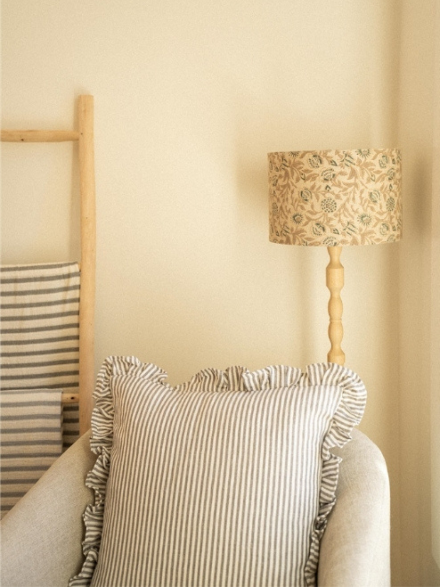 Coussin Ruffle ligné - Beige