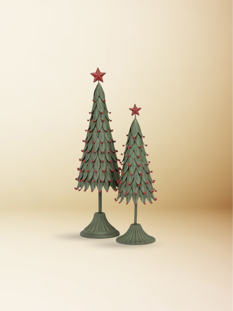 Tiered Christmas tree with berries