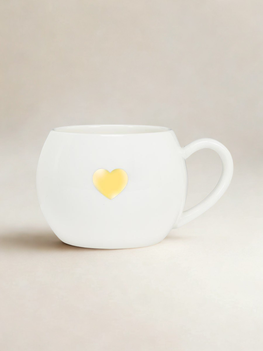 Tasse ronde avec cœur doré