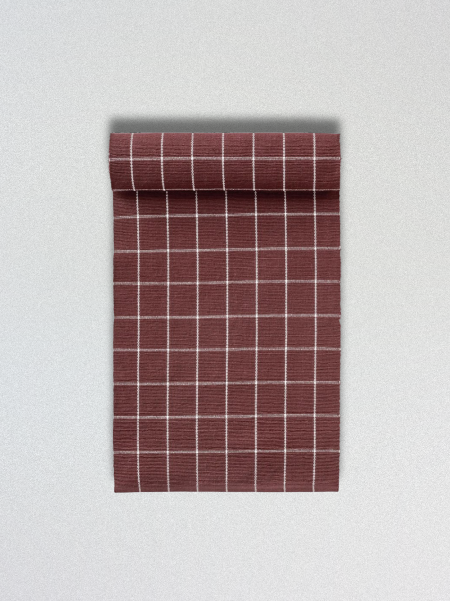 Chemin de table à carreaux – Bordeaux et blanc