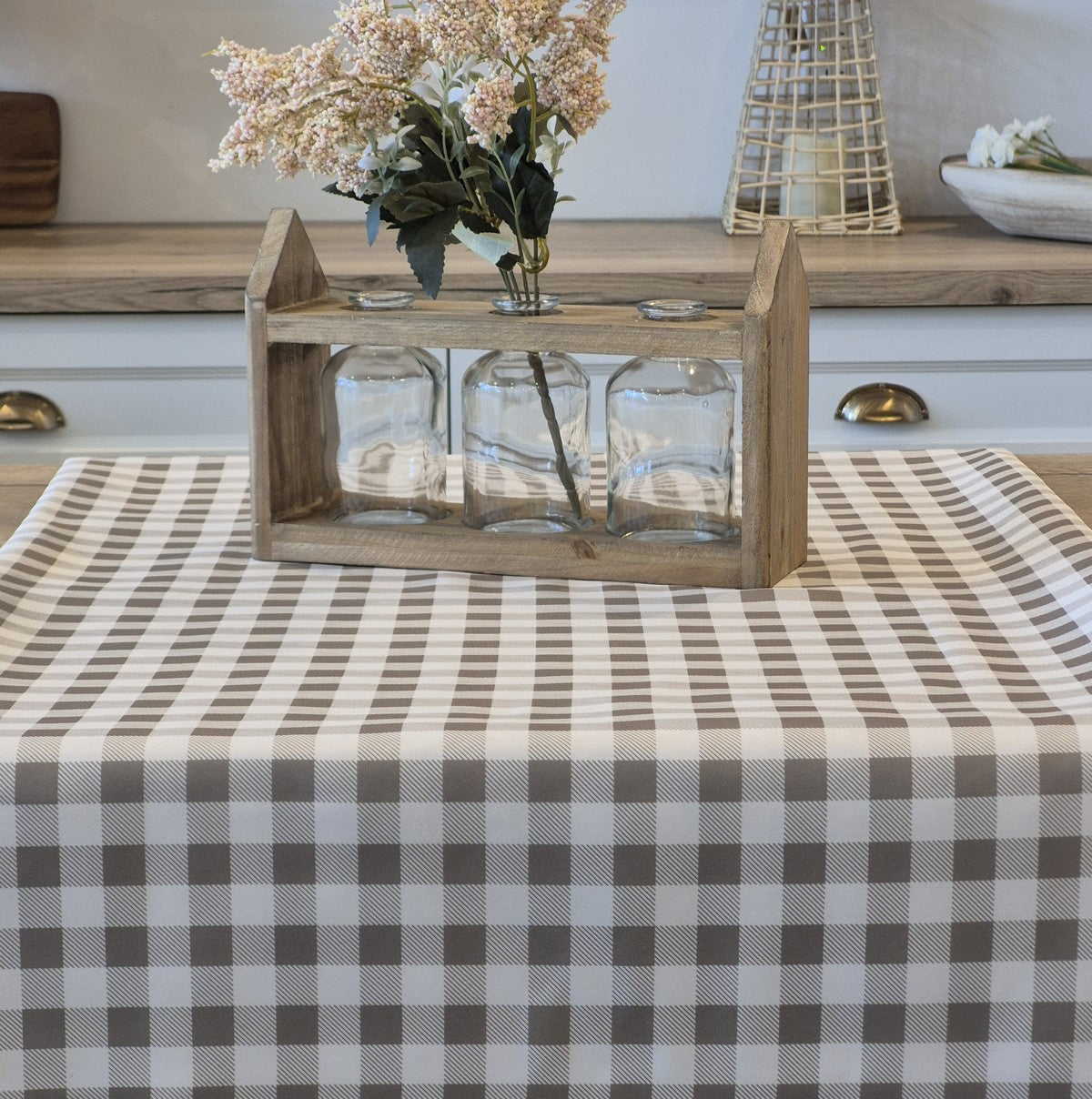 Nappe à carreaux grise et blanche Vichy