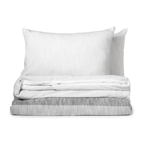 Fleetwood - Chevron Patterned Duvet Cover Set