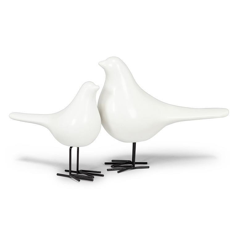 Modern bird with wire legs