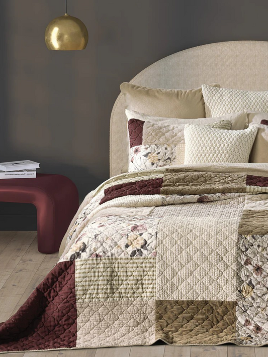 Pomegranate - Patchwork Printed Quilt