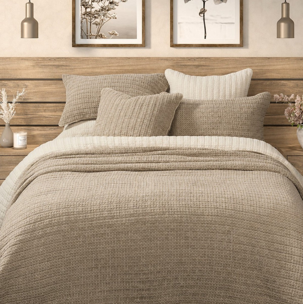 Courtepointe taupe - Spirit